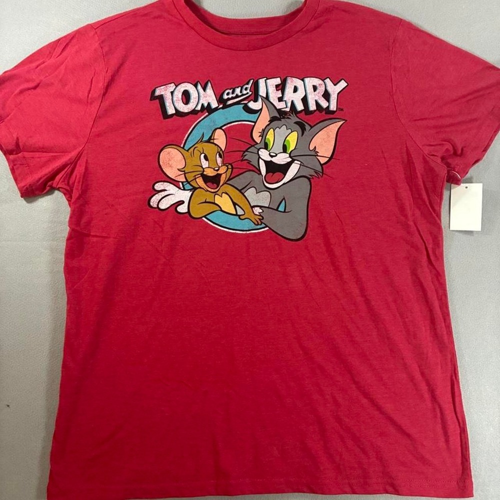 NWT 'Tom and Jerry' graphic print tshirt. Men's size 2XL
